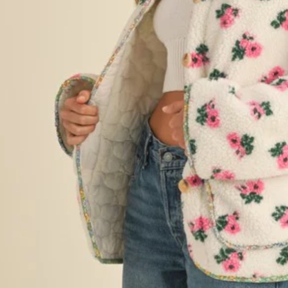 Off White Floral Print Sherpa Jacket Contrast Piping Detail - Picture 5 of 8